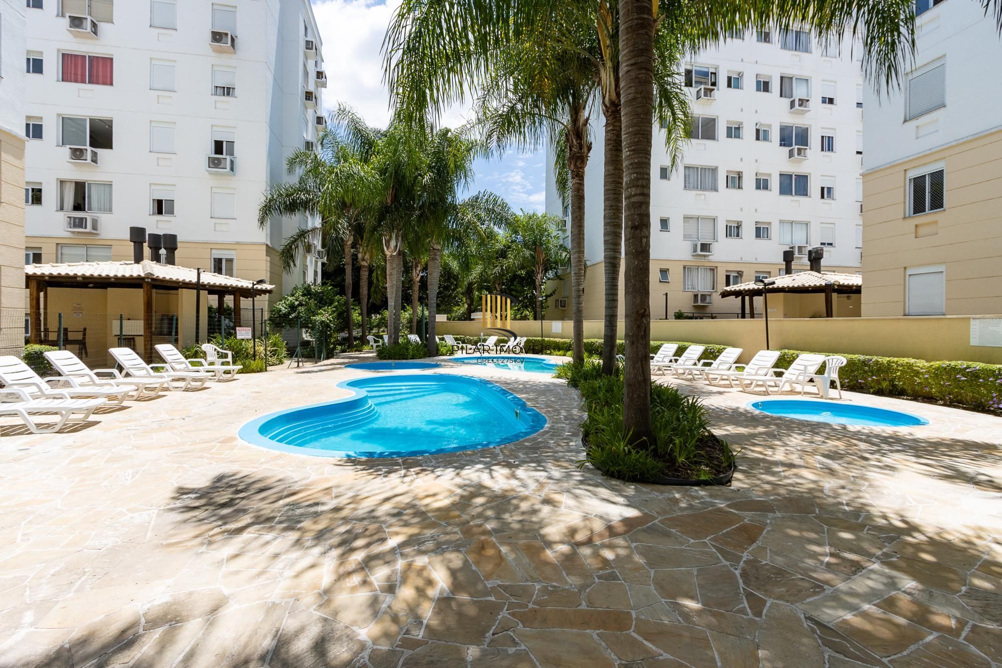 Apartamento 2 quartos, 1 vaga escritura, elevador - Bairro Cristal