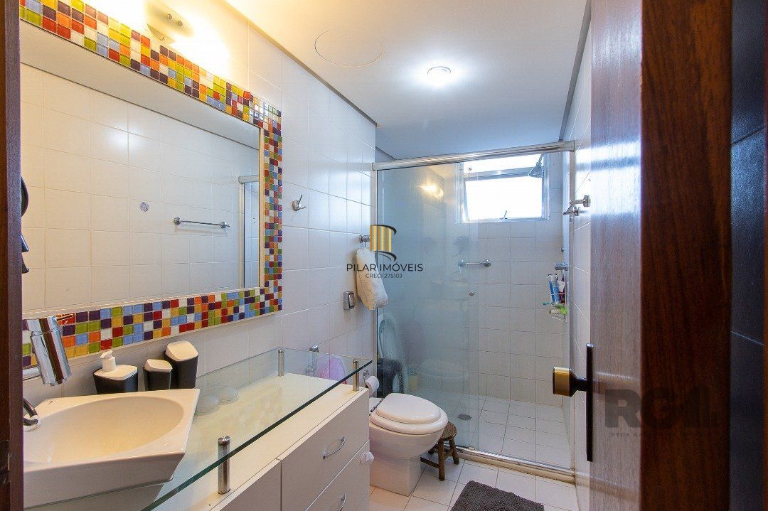 Apartamento 3 dormitórios no bairro Menino Deus