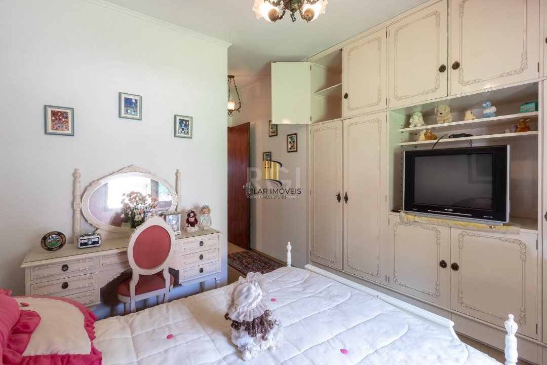 Casa para Venda - 1125.15m², 5 dormitórios, sendo 5 suites, 5 vagas - Jardim Isabel
