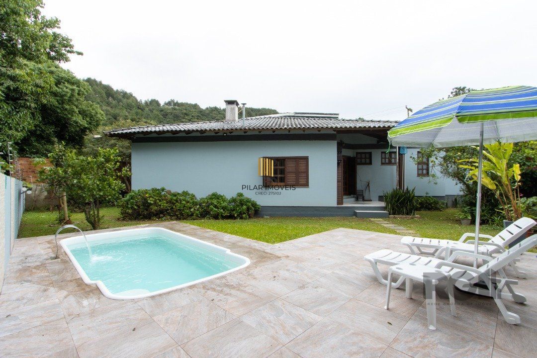 Casa 3 dormitórios no bairro Aberta dos Morros