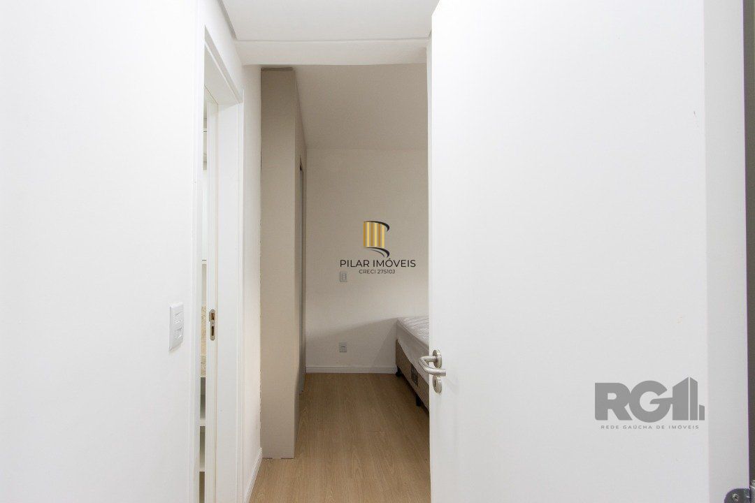 Apartamento para Venda - 71m², 2 dormitórios, sendo 1 suites, 2 vagas - Camaquã