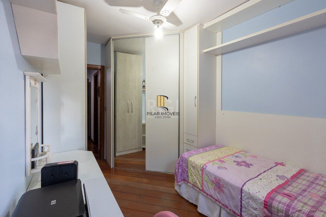 Casa Condominio para Venda - 175m², 3 dormitórios, sendo 1 suites, 4 vagas - Tristeza