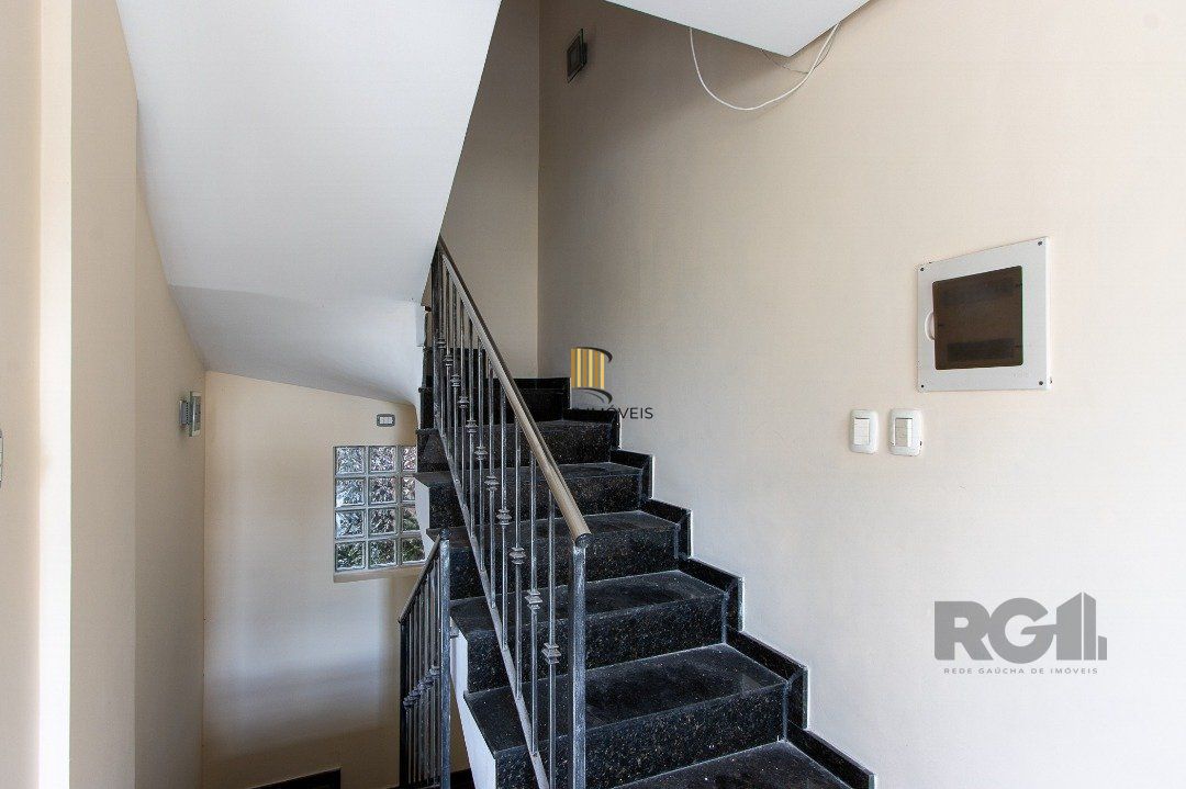 Casa Condominio para Venda - 191.63m², 3 dormitórios, sendo 1 suites, 2 vagas - Tristeza