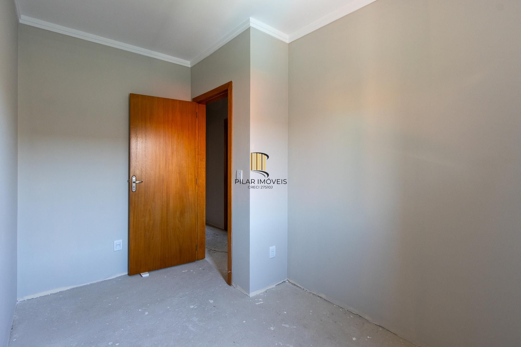 Casa para Venda - 115m², 3 dormitórios, sendo 1 suites, 2 vagas - Urubatã