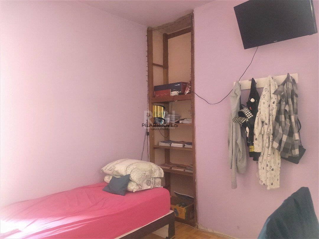Casa para Venda - 84.96m², 3 dormitórios, 6 vagas - Camaquã
