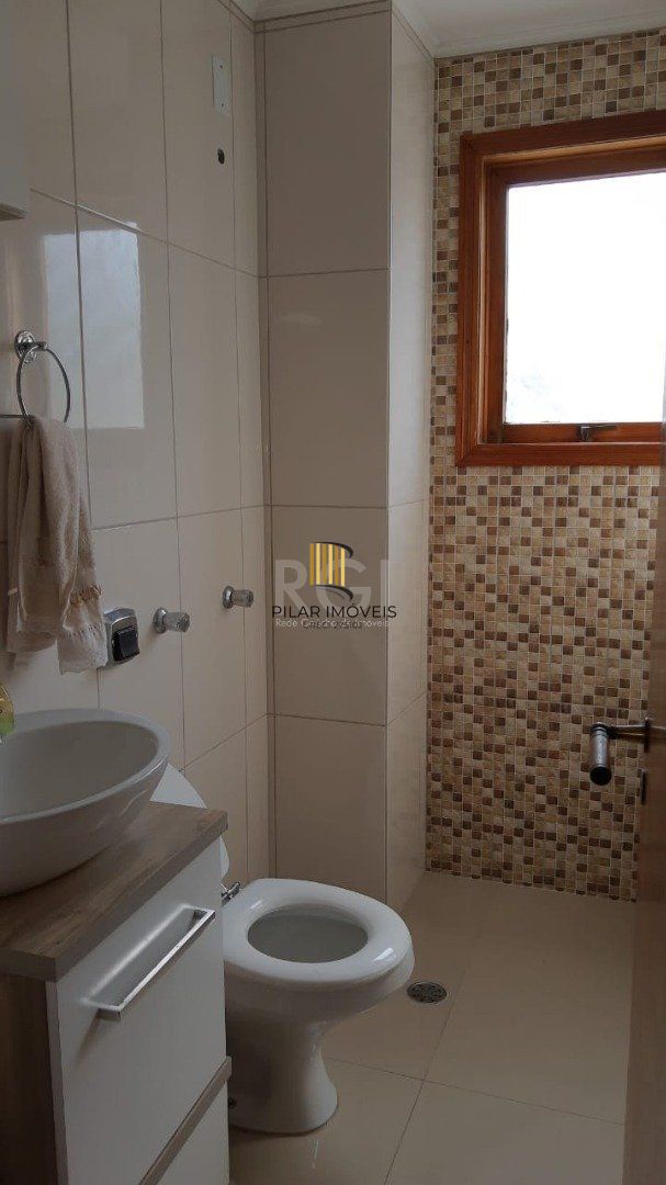 Cobertura para Venda - 182m², 4 dormitórios, sendo 1 suites, 2 vagas - São João