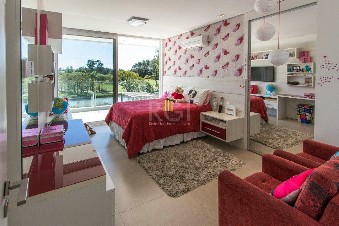 Casa Condominio para Venda - 707.4m², 6 dormitórios, sendo 6 suites, 4 vagas - Terra Ville