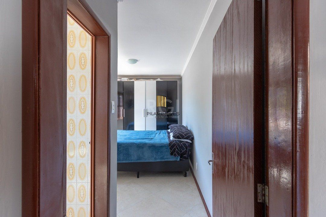 Casa para Venda - 110m², 2 dormitórios, sendo 1 suíte, 3 vagas - Espirito Santo