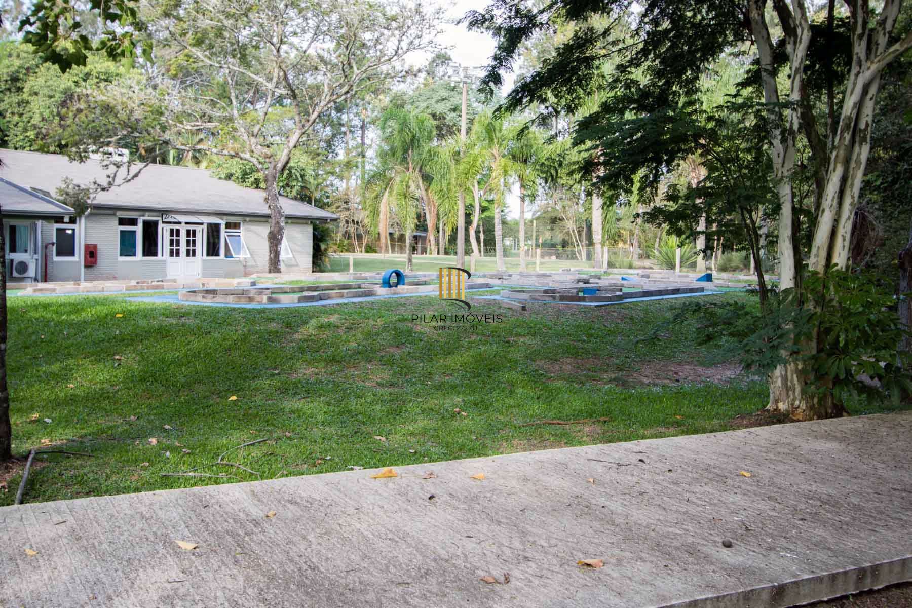 Casa de Condomínio 3 dormitórios no bairro Belém Novo
