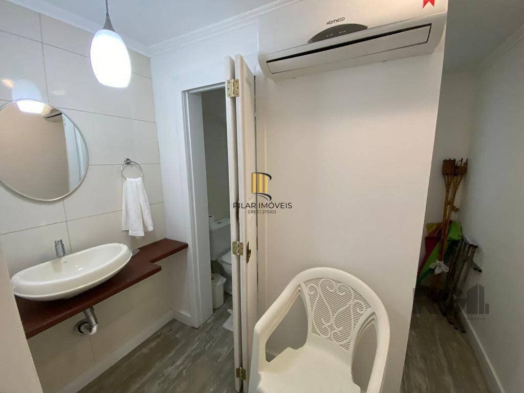 Casa 4 dormitórios no bairro Atlântida