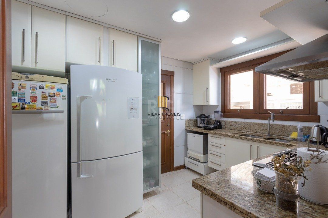Casa Condominio para Venda - 352.91m², 4 dormitórios, sendo 4 suites, 4 vagas - Terra Ville