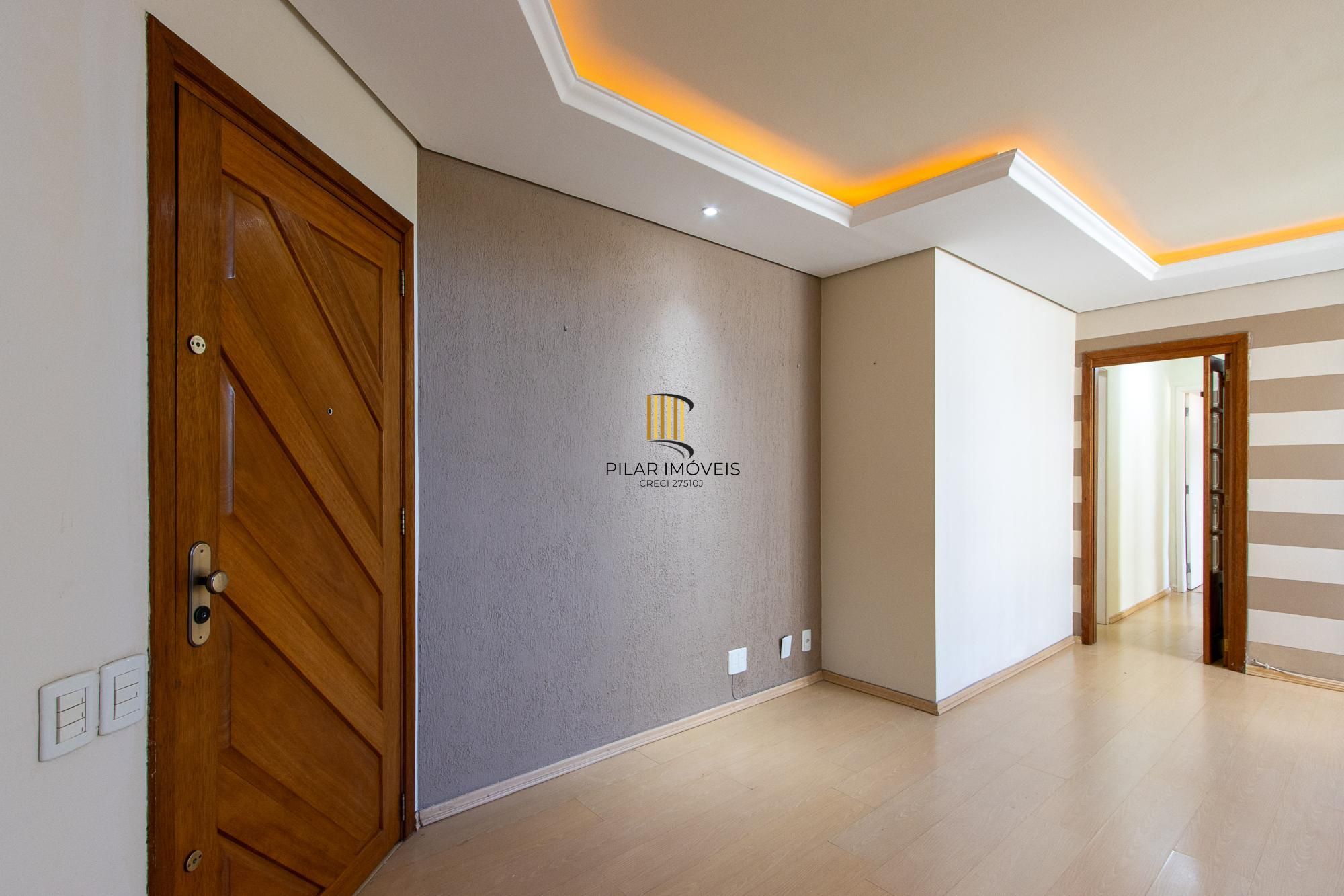 Excelente Apartamento 2 Dormitórios na Av. Wenceslau Escobar