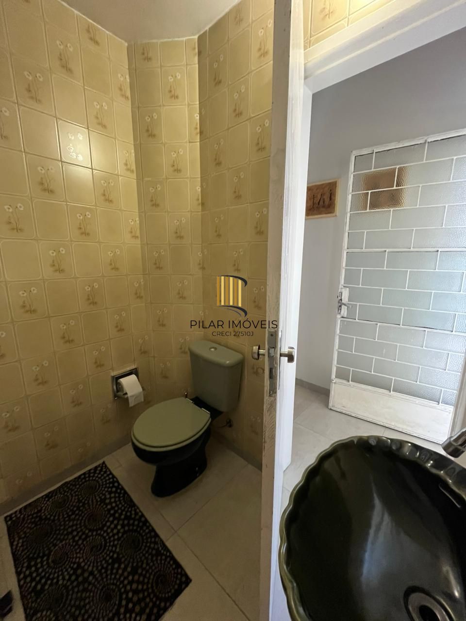 Linda casa à venda no bairro Azenha!!!