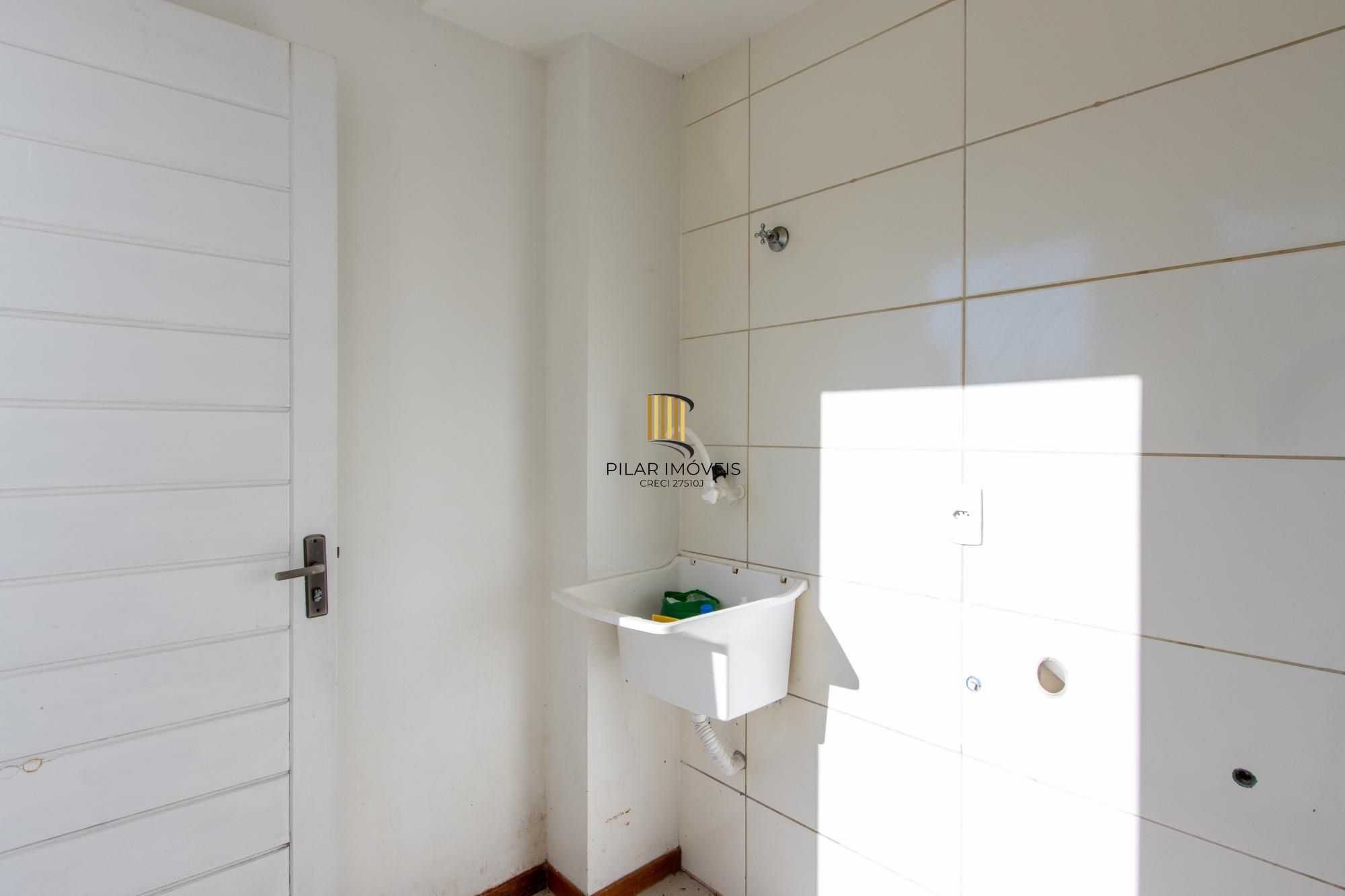 Apartamento 02 Dormitórios Próximo ao Zaffari Hípica