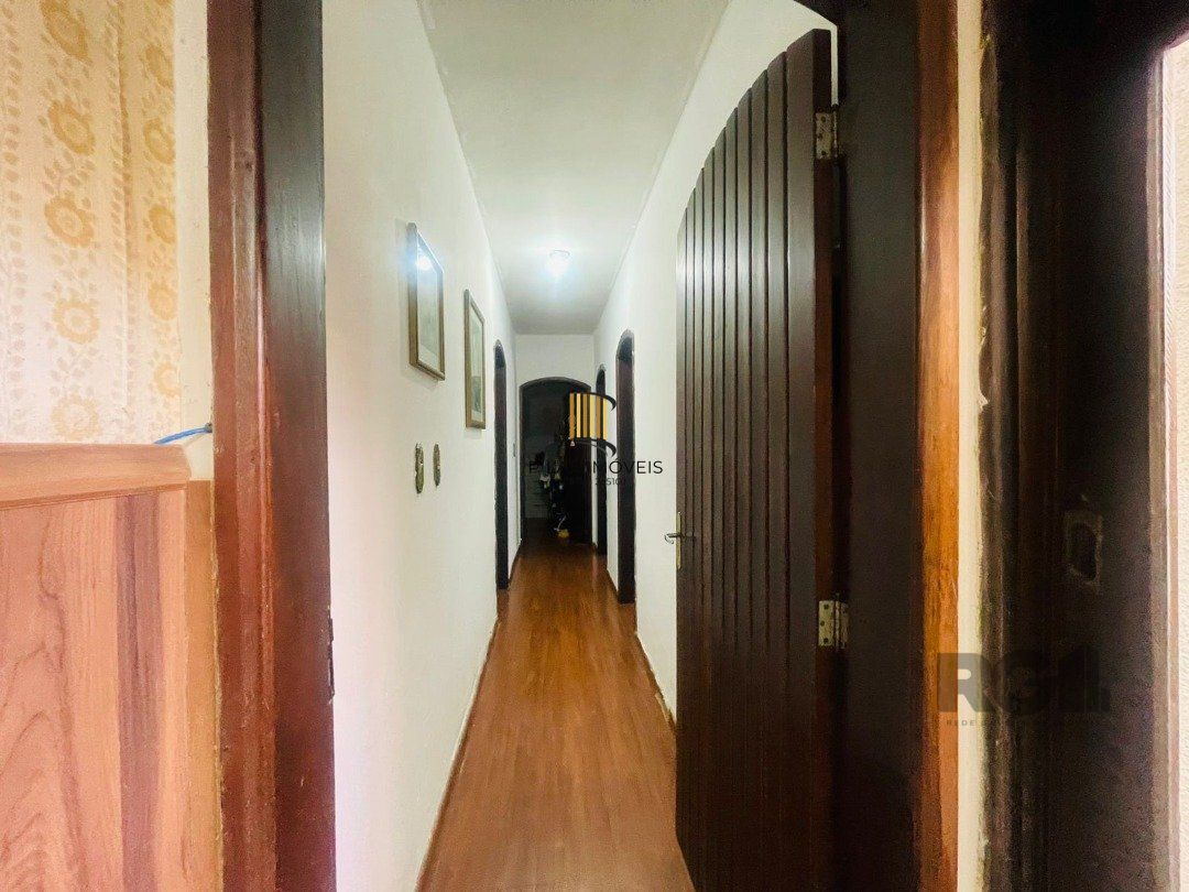 Casa 3 dormitórios no bairro Tristeza