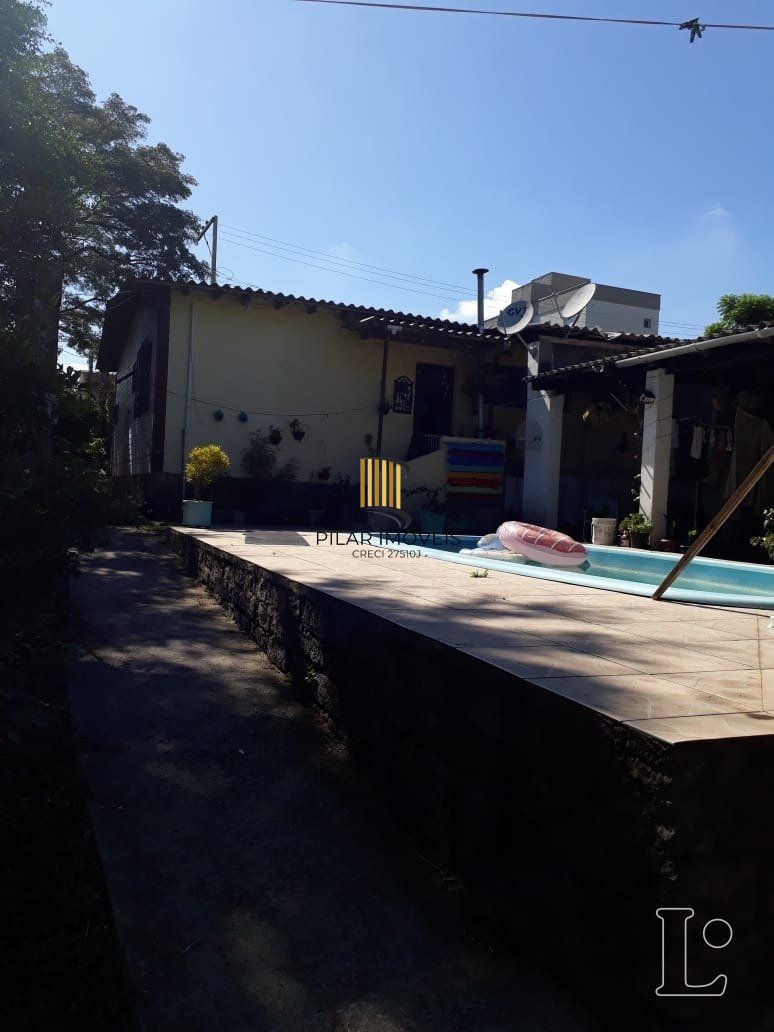 Casa para Venda - 150m², 3 dormitórios, Vila Nova