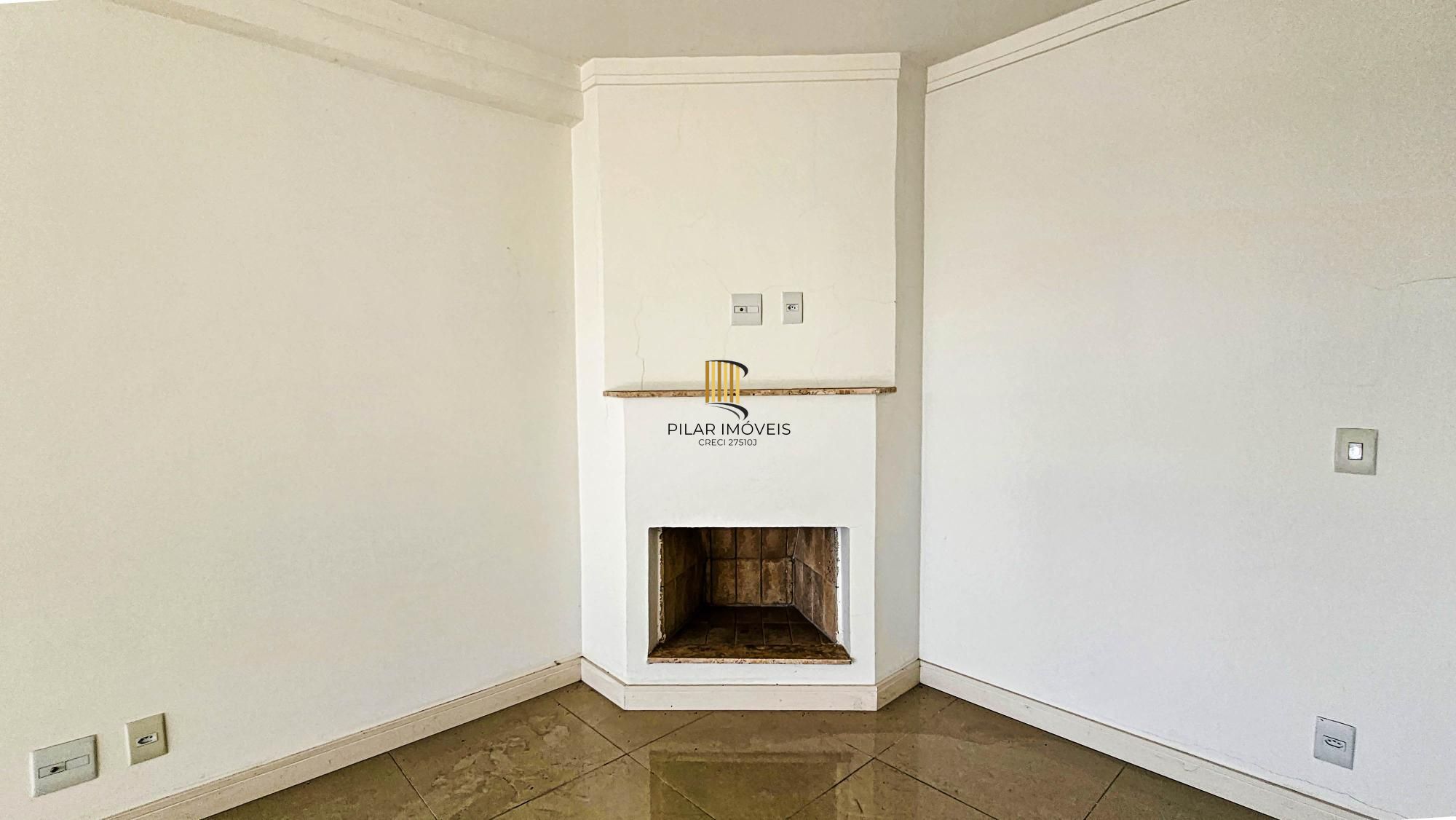 Casa 3 andares de 250,88m², com elevador novo