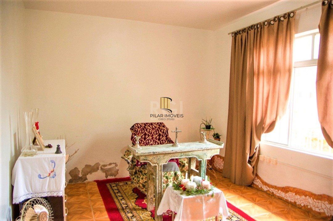 Casa para Venda - 423.16m², 4 dormitórios, sendo 1 suites, 4 vagas - Glória