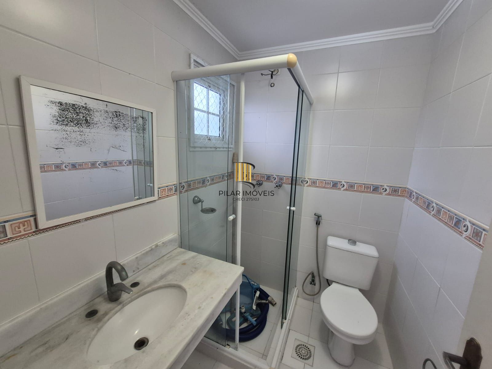 Casa Condominio para Venda - 205m², 3 dormitórios, sendo 1 suites, 2 vagas - Vila Assunção