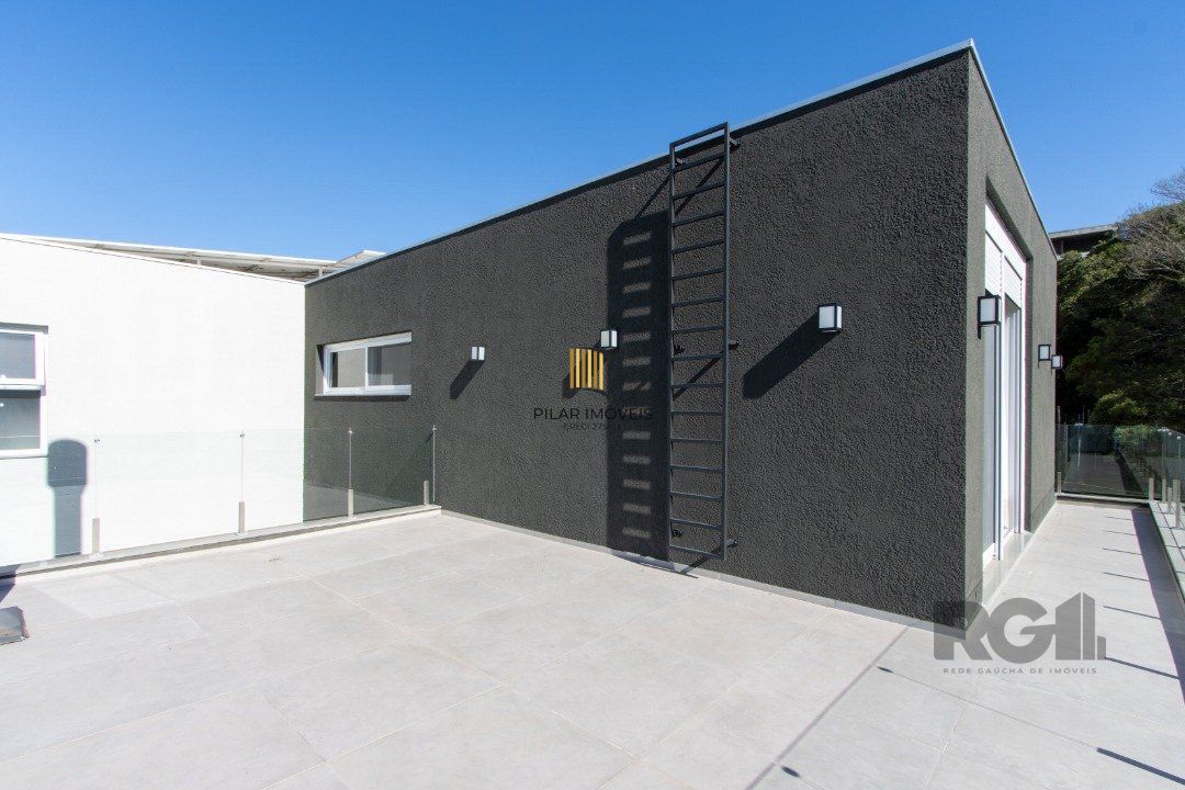 Casa de Condomínio 4 dormitórios no bairro Vila Nova