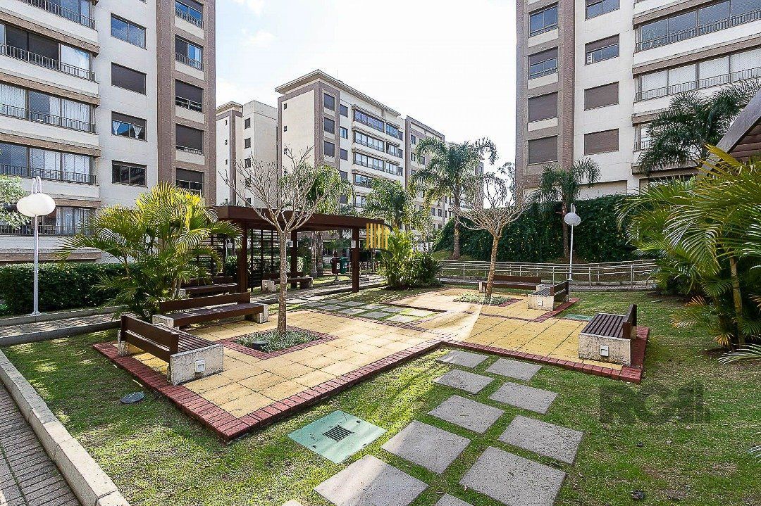 Apartamento 3 dormitórios no bairro Cavalhada