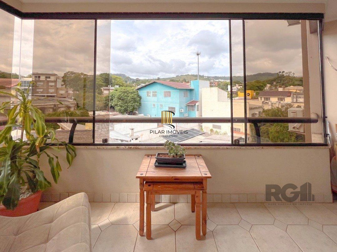 Amplo apartamento à venda com 168m² privativos