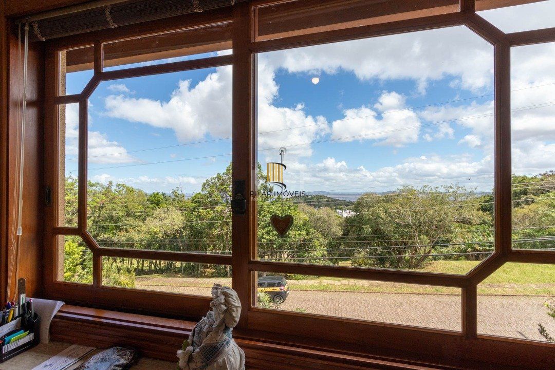 Casa para Venda - 358.78m², 3 dormitórios, sendo 1 suites, 3 vagas - Jardim Isabel