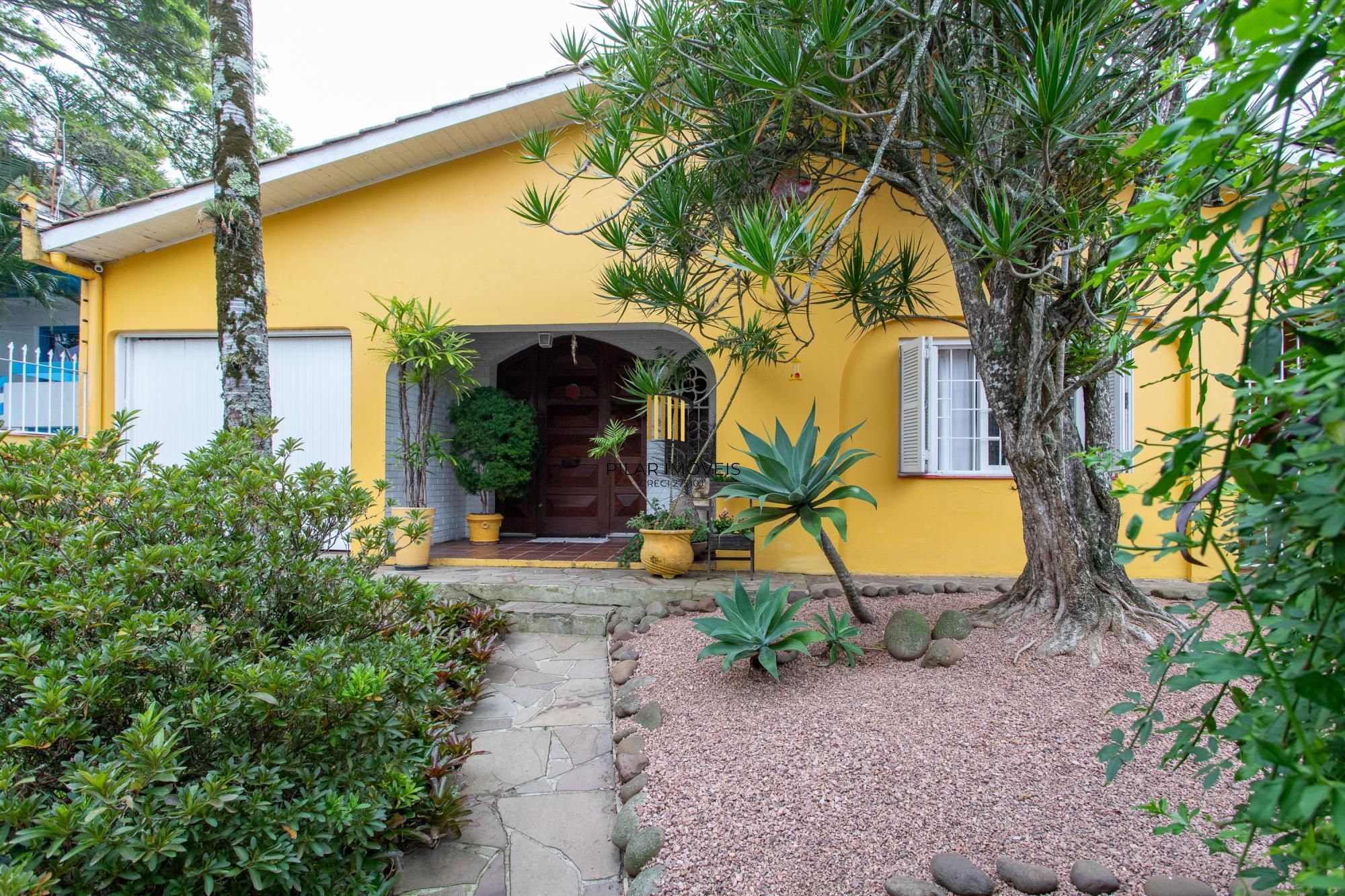 Casa 5 dormitórios no bairro Vila Assunção - Pilar Imóveis