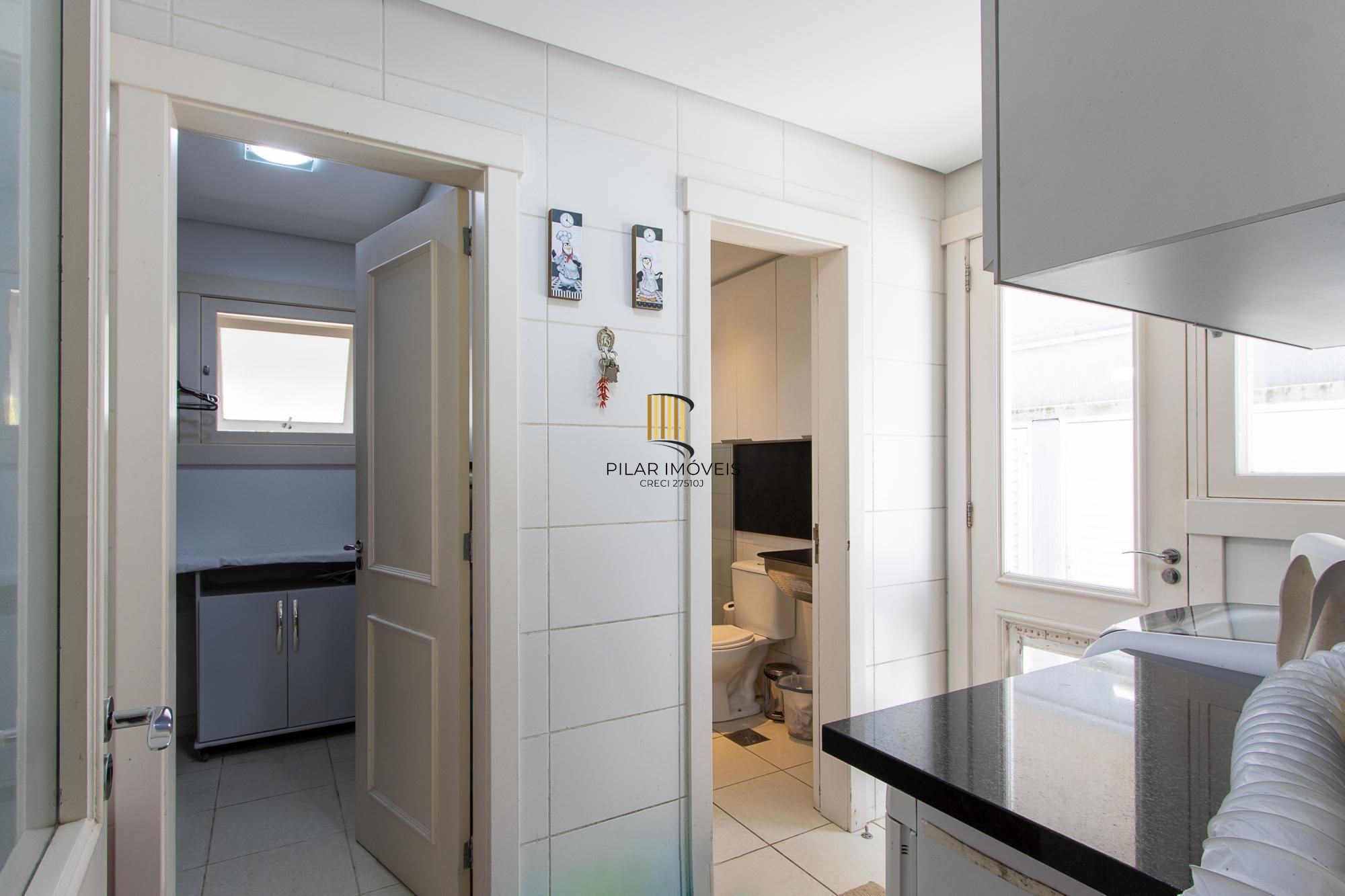 Casa no Condominio Terra Ville, com 3 quartos, piscina aquecida, espera elevador