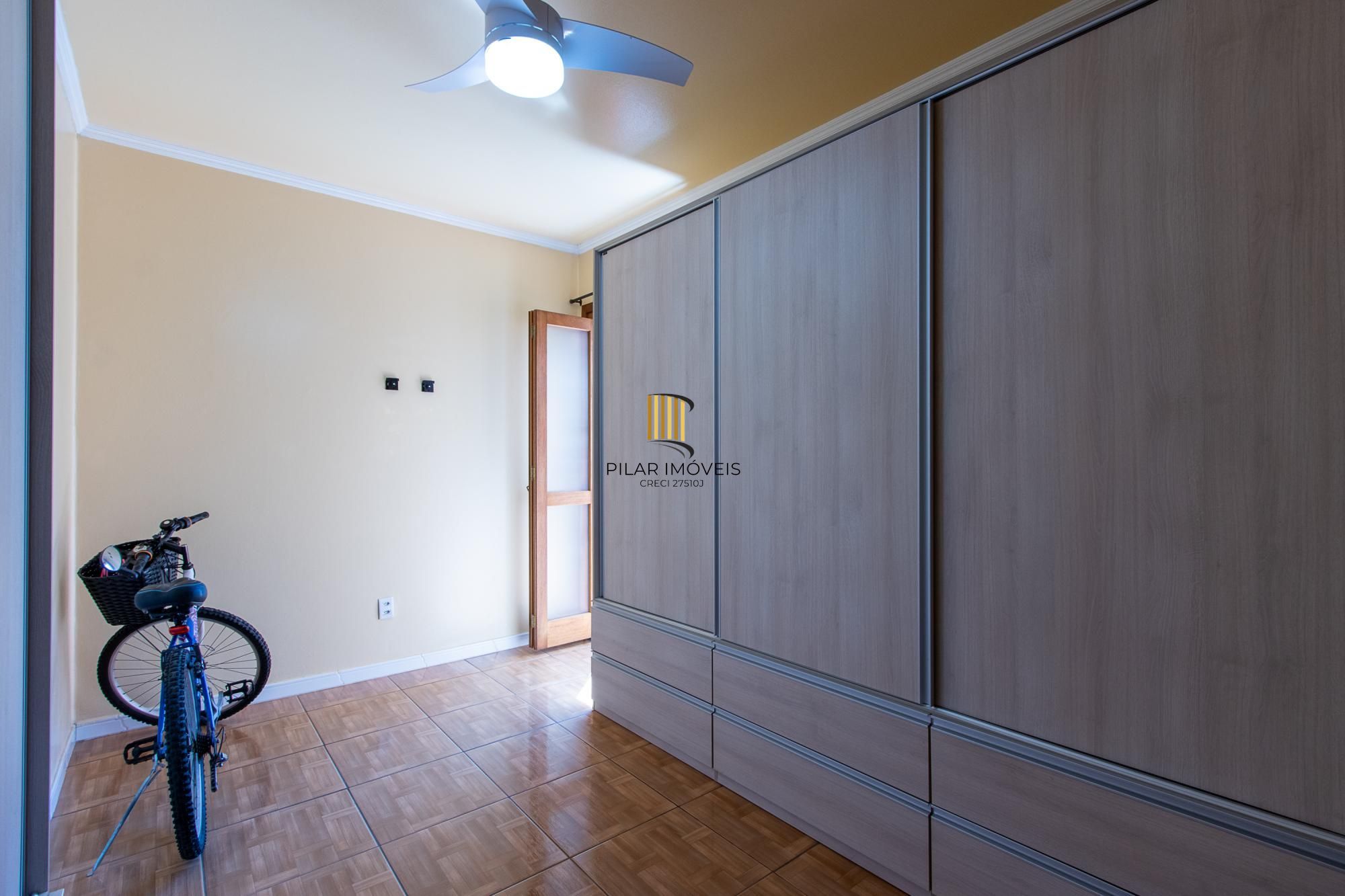 Apartamento de 2 dormitórios no bairro Medianeira.