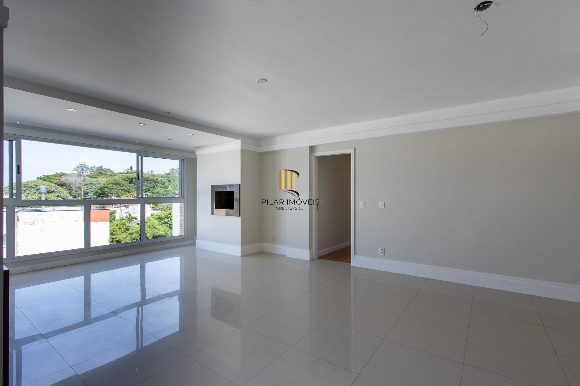 Excelente apartamento de 3 dormitórios, 1 suíte e 2 vagas de garagem.