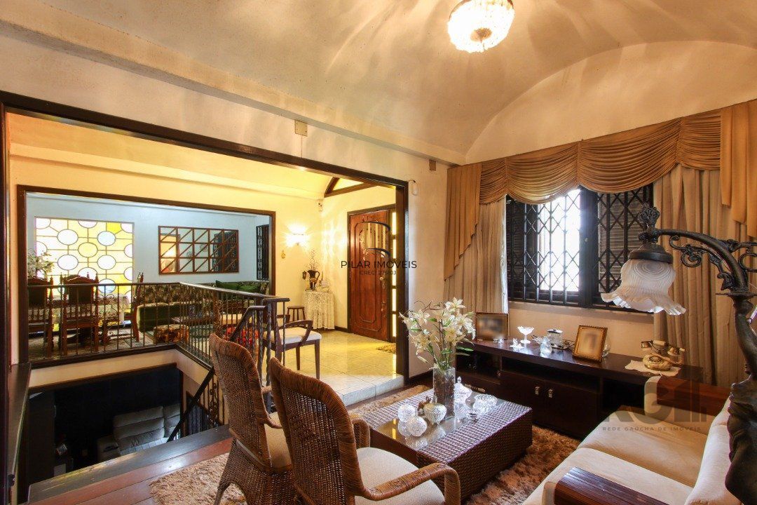 Casa de esquina.