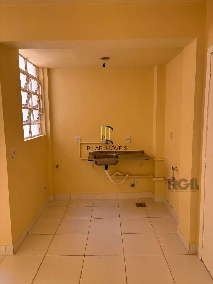 apartamento JK em otimo estado de conservação , prédio com elevador .