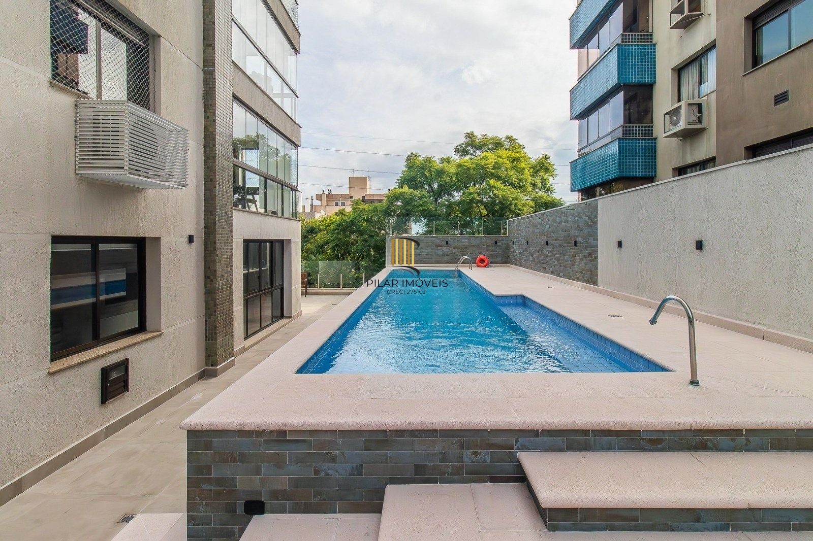 Apartamento exclusivo, decorado com requinte e uma vista incrível!