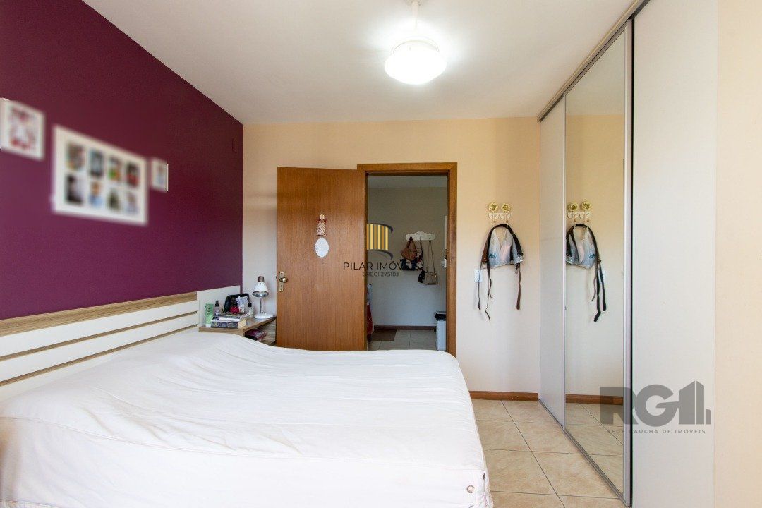 Casa 3 dormitórios no bairro Espírito Santo