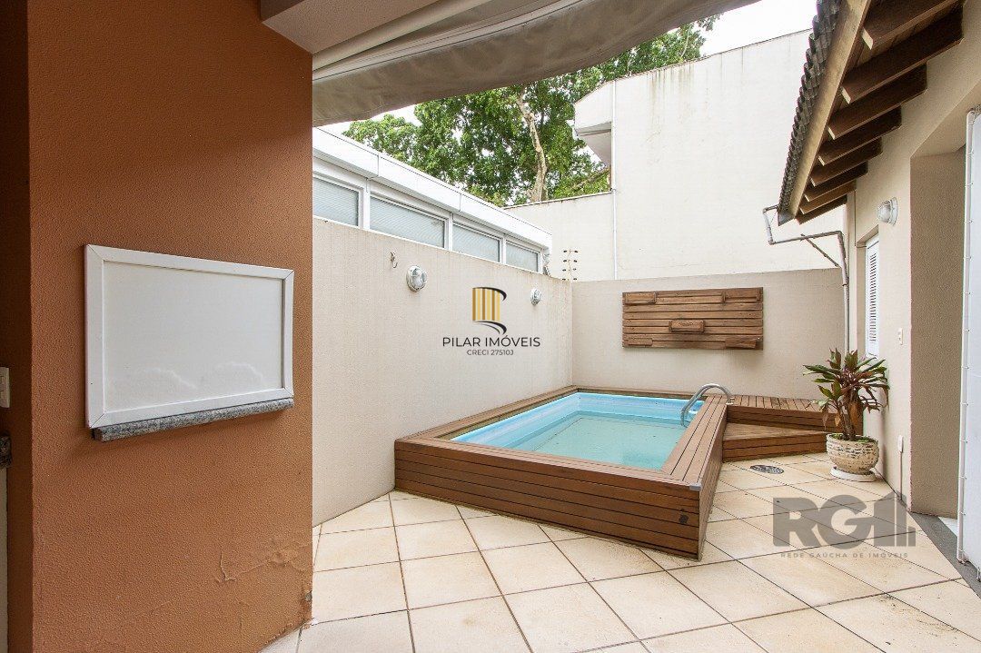 Casa em condomínio à venda, 4 quartos, 2 suites, 2 vagas - Bairro Tristeza