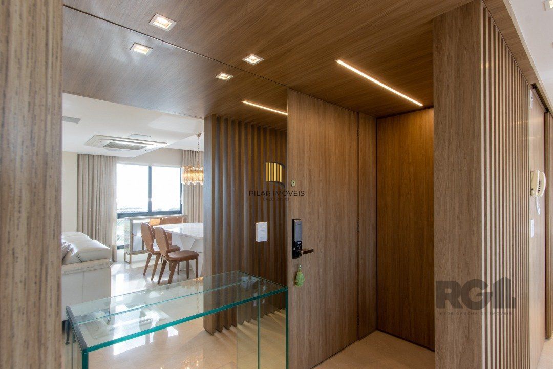 Duplex para Venda - 128.73m², 3 dormitórios, sendo 1 suites, 3 vagas - Cristal