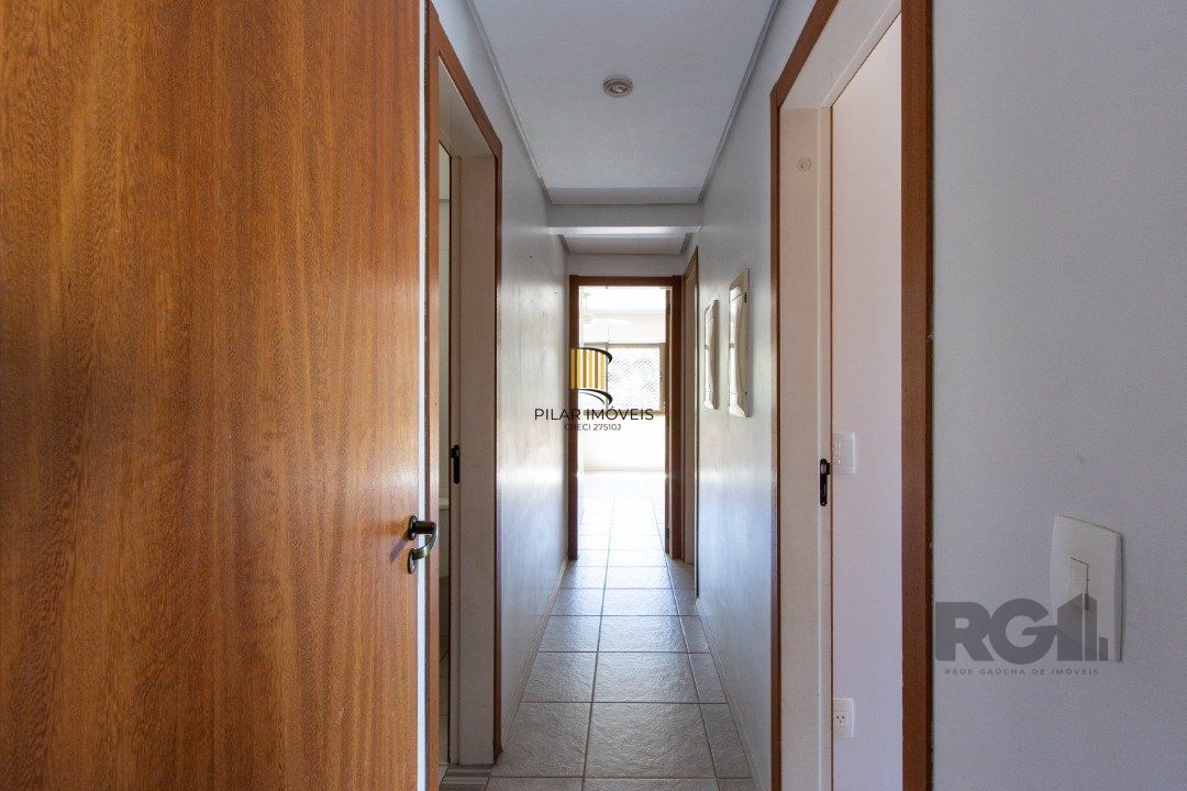 Apartamento de 3 dormitórios, sendo 1 suíte, 1 vaga de garagem, infra completa no bairro Tristeza