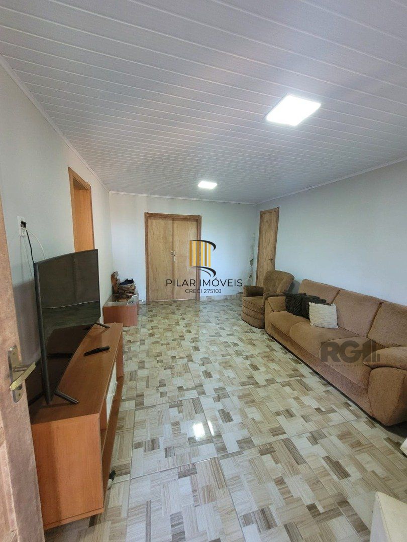 Casa 2 dormitórios no bairro Guarujá - Pilar Imóveis