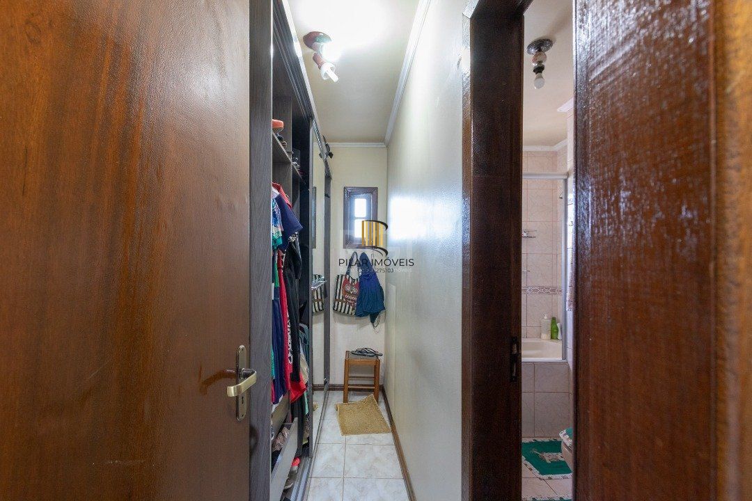 Casa para Venda - 175m², 3 dormitórios, sendo 1 suites, 3 vagas - Aberta Dos Morros