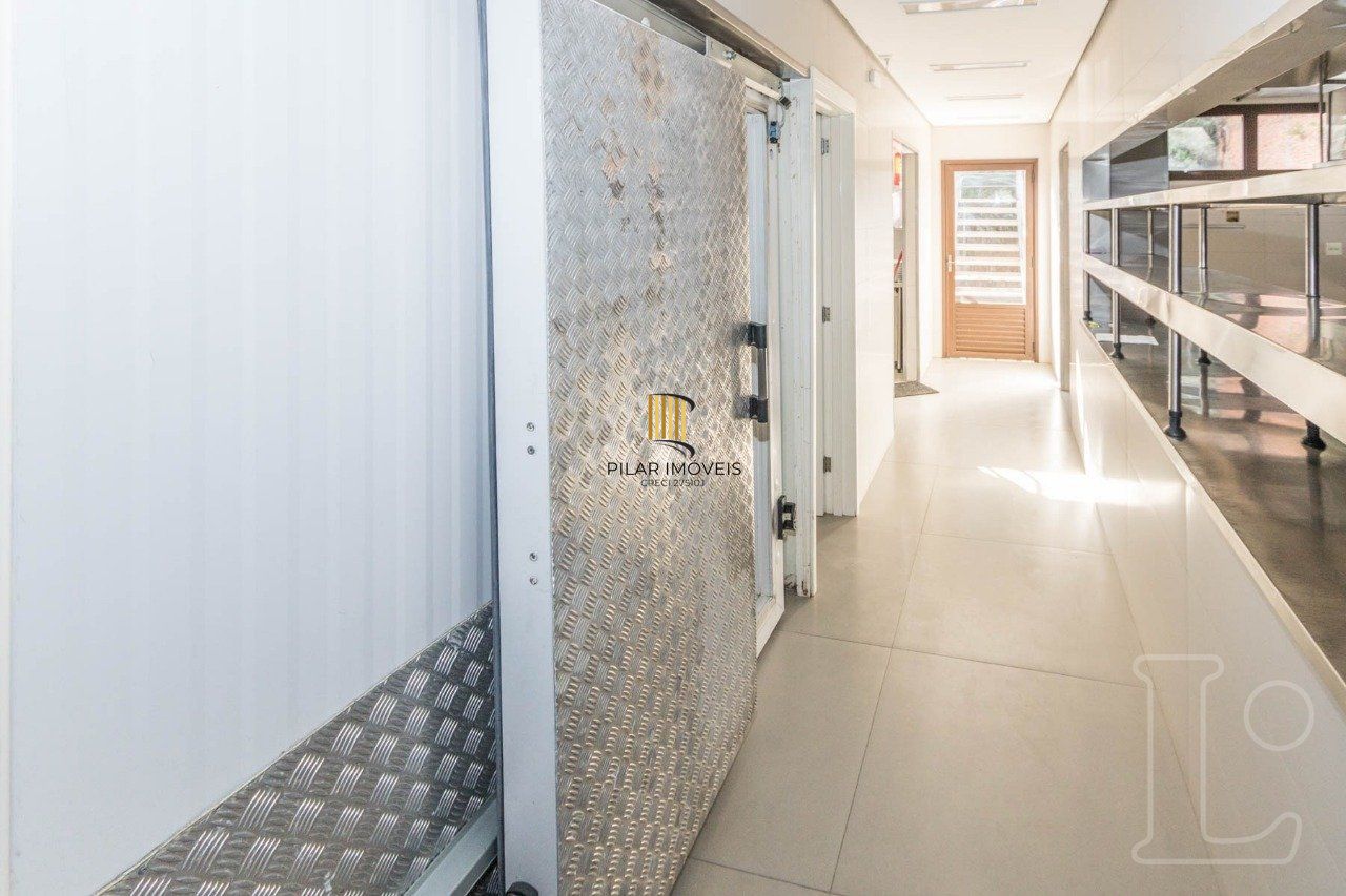 Predio para Venda - 793m², 0 dormitórios, 24 vagas - Tristeza