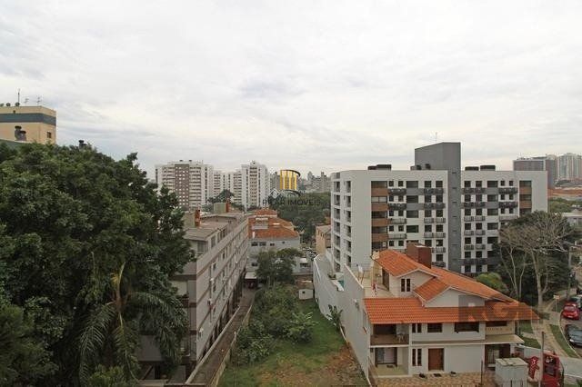 Cobertura 3 dormitórios no bairro Passo da Areia