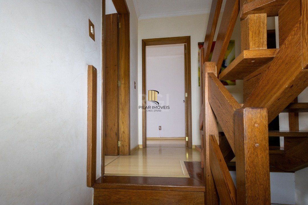 Casa para Venda - 181.99m², 3 dormitórios, sendo 1 suites, 2 vagas - Jardim Isabel