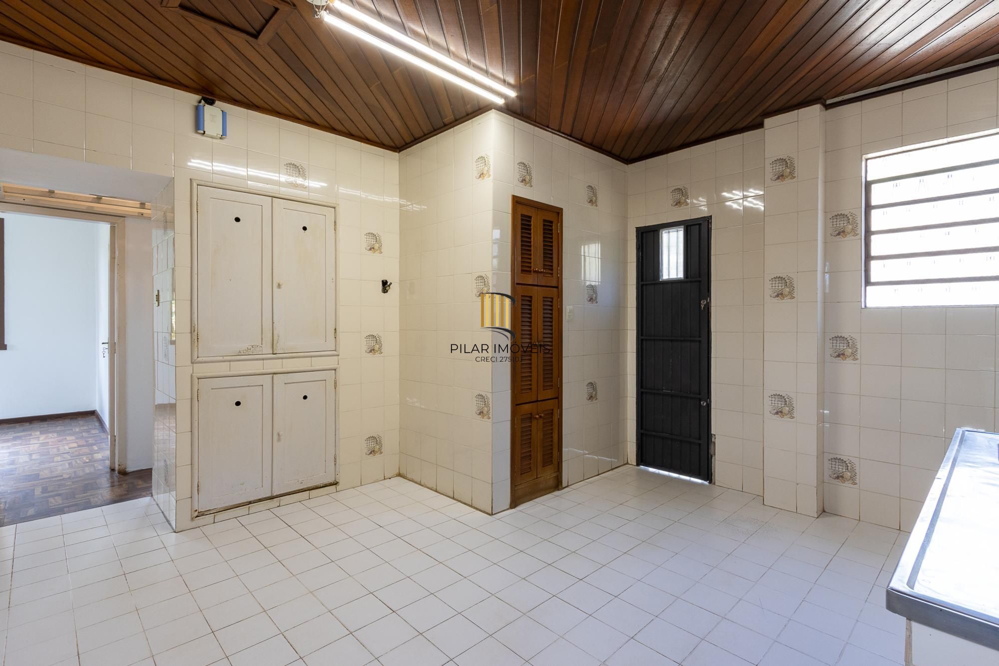 CASA 2 DORMITÓRIOS  NO SANTA TEREZA