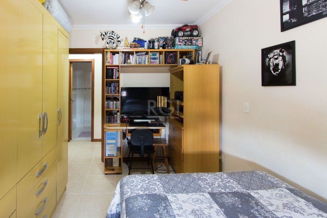Apartamento para Venda - 113m², 3 quartos, sendo 1 suite, 2 vagas - bairro Cristal