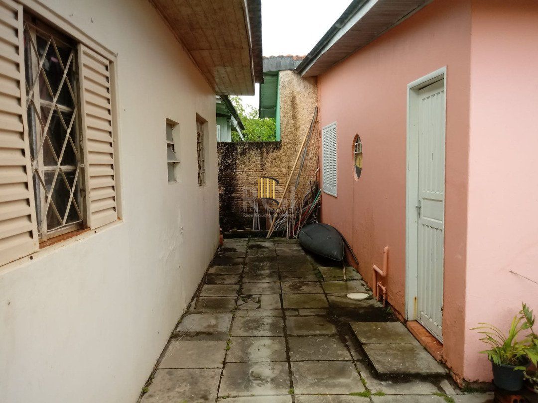 Casa 3 dormitórios. Bairro Belém Velho.