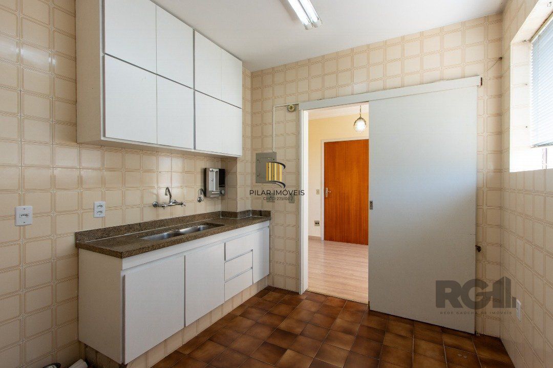 Apartamento 2 dormitórios no bairro Menino Deus