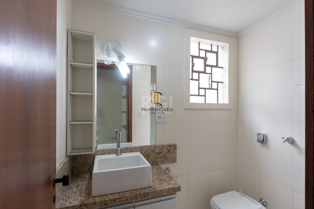Apartamento para Venda - 46m², 1 dormitório, 1 vaga - Mont Serrat