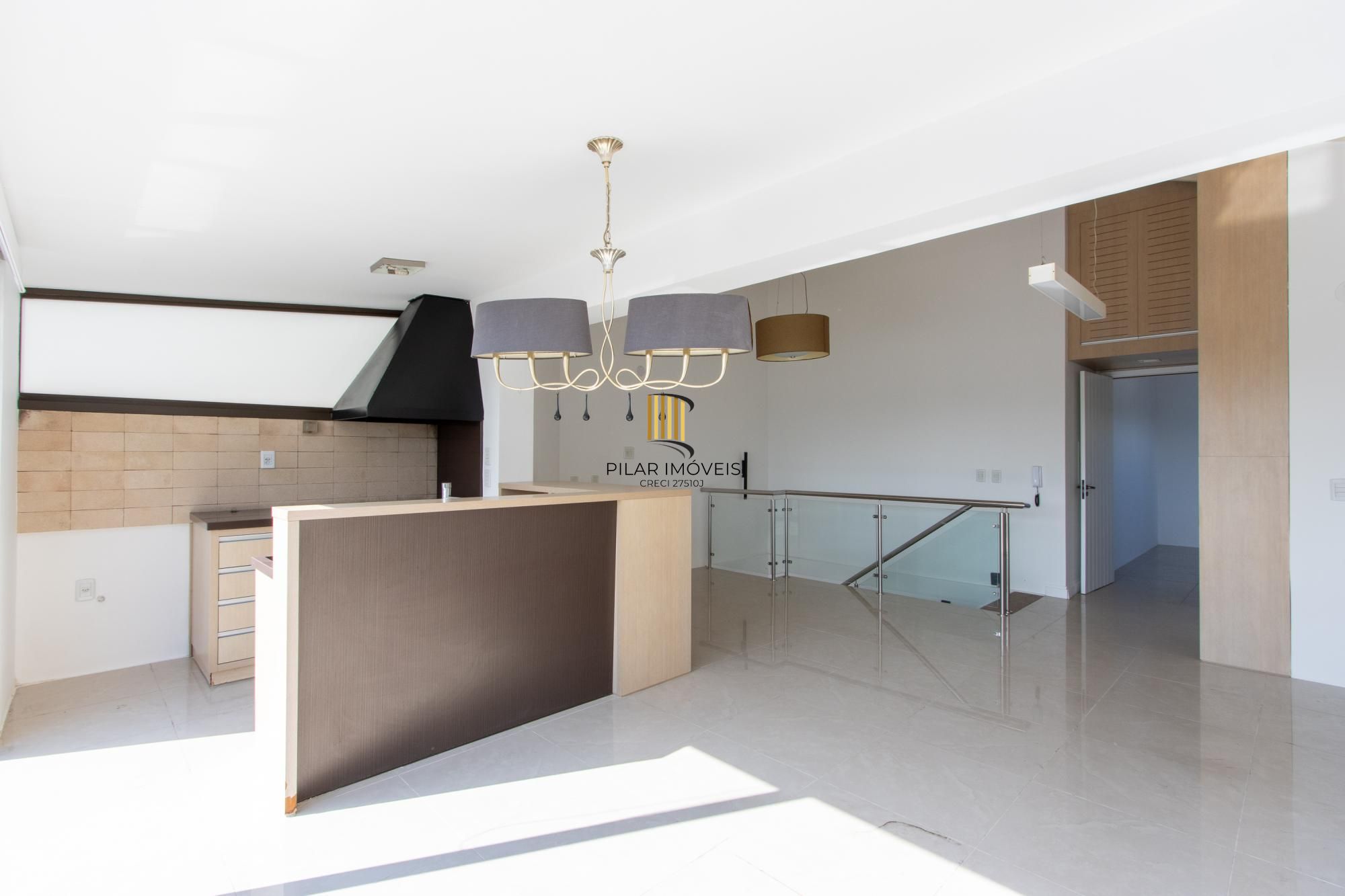 Apartamento 4 dormitórios no bairro Passo da Areia