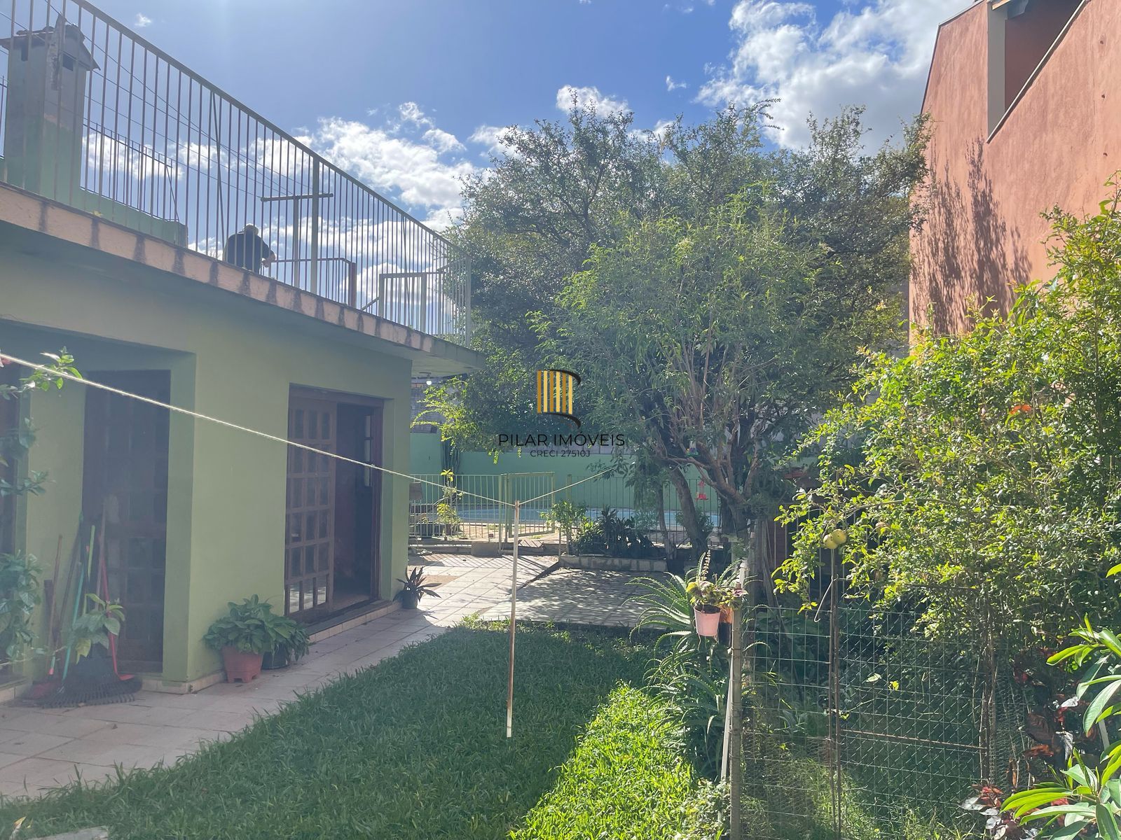 **Casa Residencial à Venda em Porto Alegre, Rio Grande do Sul**